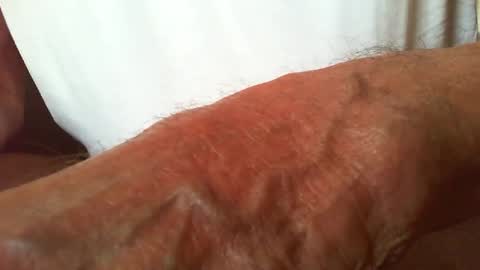 Snapshot of zevioo77 chatting on 10-27-25, 09:13 zevioo77 online show from 10-27-25, 09:13