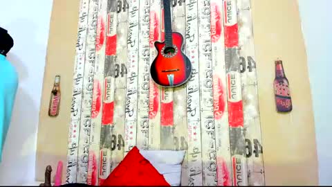 ZHAMIRA  ANDRES online show from 12-27-24, 04:47