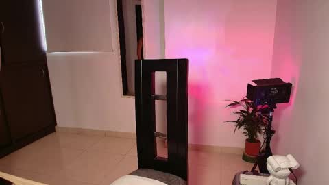 Zhara online show from 05-23-26, 12:31