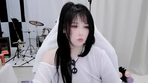 zhen online show from 04-25-26, 04:37