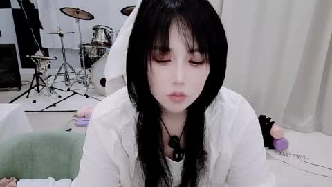 zhen online show from 05-16-26, 02:19