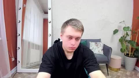 Snapshot of zherealkrugi chatting on 11-28-25, 08:50 zherealkrugi online show from 11-28-25, 08:50