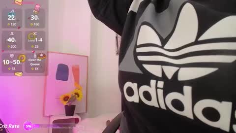 zhia  zeus online show from 11-06-25, 02:07