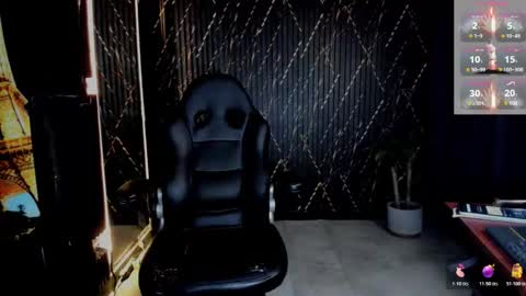 Snapshot of zhoestrong chatting on 01-13-26, 11:26 zhoestrong online show from 01-13-26, 11:26