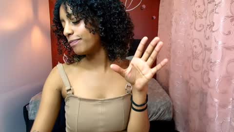 Zia Green online show from 12-06-24, 03:33