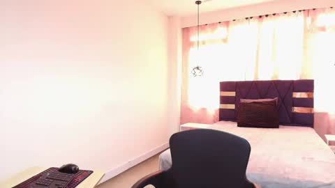 Zia Green online show from 02-03-25, 12:03