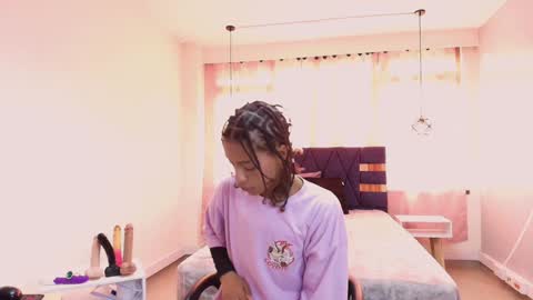 Zia Green online show from 02-05-25, 12:06