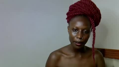 Snapshot of zia_vier chatting on 02-14-26, 01:35 flavian online show from 02-14-26, 01:35