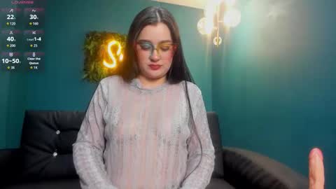 Zia Cooper online show from 12-16-25, 12:10