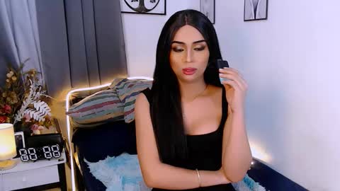 Zia online show from 10-10-25, 05:23