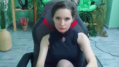 zianichols online show from 03-01-25, 02:37