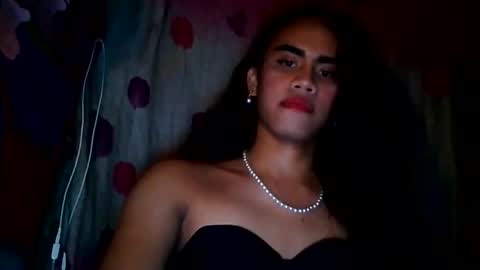 zianzamora4 online show from 11-20-25, 06:40