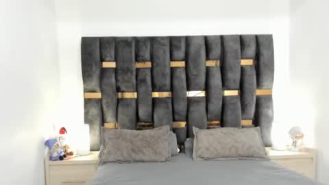 ziataylor online show from 02-25-25, 12:03