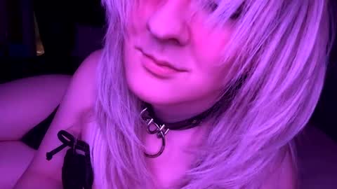 Snapshot of zielloos chatting on 01-06-25, 06:58 Zielloos online show from 01-06-25, 06:58