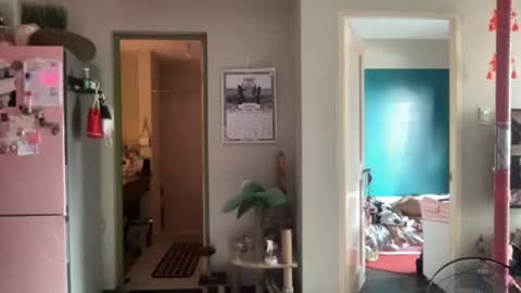 Snapshot of ziggy_rouge chatting on 07-08-26, 12:15 Ziggy ziggy- online show from 07-08-26, 12:15