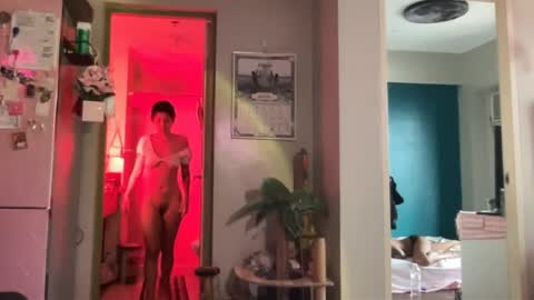 Snapshot of ziggy_rouge chatting on 07-26-26, 11:55 Ziggy ziggy- online show from 07-26-26, 11:55