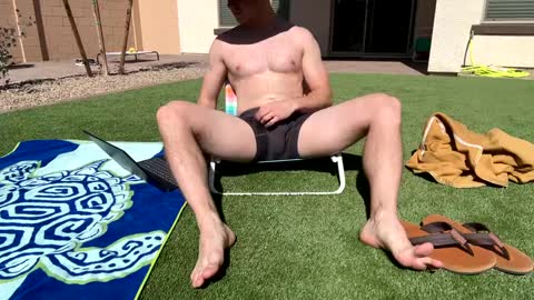 Snapshot of ziggystarbutt chatting on 02-18-25, 06:58 Ziggy online show from 02-18-25, 06:58