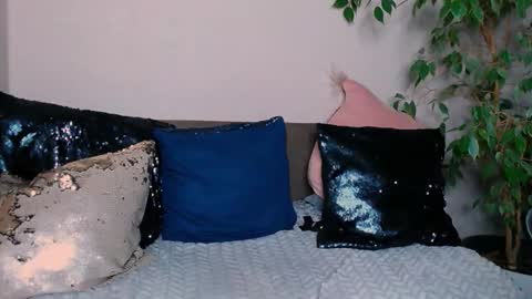 zinacorleone online show from 02-19-25, 08:41