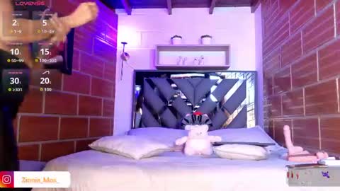 Snapshot of zinnia_mosley chatting on 07-03-26, 11:16 Nia online show from 07-03-26, 11:16