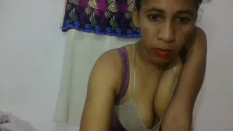Snapshot of zittaa chatting on 06-17-26, 09:45 zittaa online show from 06-17-26, 09:45