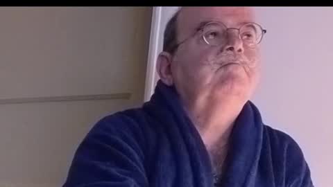 Snapshot of ziustefaninu chatting on 10-23-25, 03:22 stefano online show from 10-23-25, 03:22