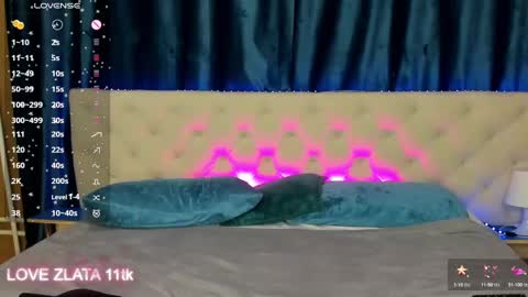 Snapshot of zlata__fox chatting on 01-16-25, 06:06 Zlata Mon Tue Thu Fri Sun Sa GMT 3 0000pm - 0600pm online show from 01-16-25, 06:06