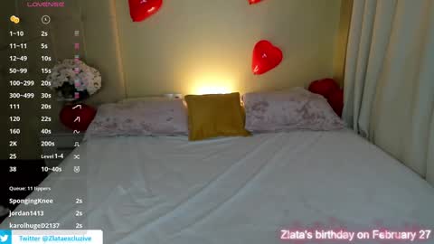 Snapshot of zlata__fox chatting on 02-19-25, 11:46 Zlata Mon Tue Thu Fri Sun Sa GMT 3 0000pm - 0600pm online show from 02-19-25, 11:46