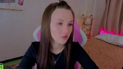 Snapshot of zlata__fox chatting on 11-28-25, 09:12 Zlata Mon Tue Thu Fri Sun Sa GMT 3 0000pm - 0600pm online show from 11-28-25, 09:12
