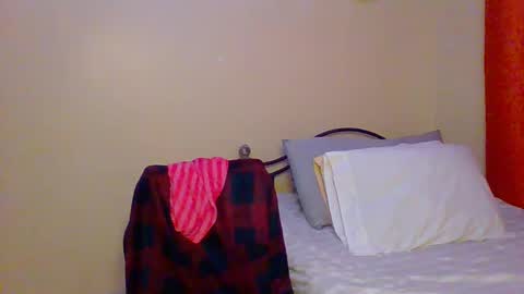 Zlatann2012 online show from 03-05-25, 07:49