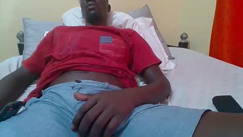 Zlatann2012 online show from 09-18-25, 09:44