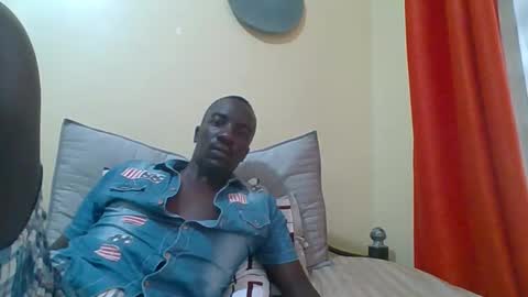 Zlatann2012 online show from 10-25-25, 11:51