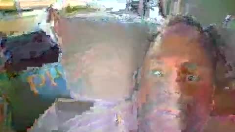 Snapshot of znajesz chatting on 09-28-25, 10:53 znajesz online show from 09-28-25, 10:53