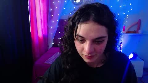 Snapshot of zoe_0111 chatting on 01-14-25, 09:30 zoe_0111 online show from 01-14-25, 09:30