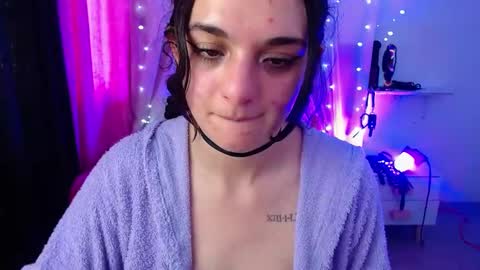 Snapshot of zoe_0111 chatting on 01-17-25, 07:38 zoe_0111 online show from 01-17-25, 07:38