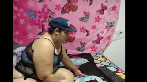 Snapshot of zoe_bbw chatting on 07-26-26, 02:09 Zoe online show from 07-26-26, 02:09