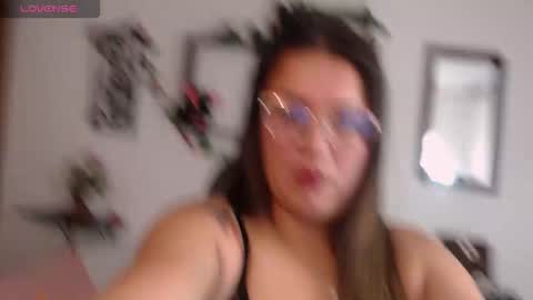 zoe_bj online show from 12-15-25, 08:57