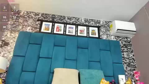 zoe_blosson online show from 07-15-26, 07:30