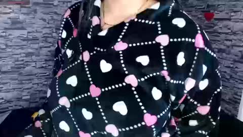 Snapshot of zoe_bronw chatting on 09-09-25, 02:49 Zoe Bronw online show from 09-09-25, 02:49