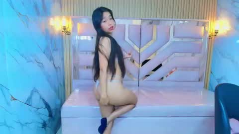 Snapshot of zoe_celeste_r chatting on 07-17-26, 12:34 Zoe online show from 07-17-26, 12:34