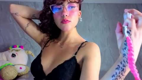 Snapshot of zoe_ch_ chatting on 07-03-26, 03:02 zoe_ch_ online show from 07-03-26, 03:02