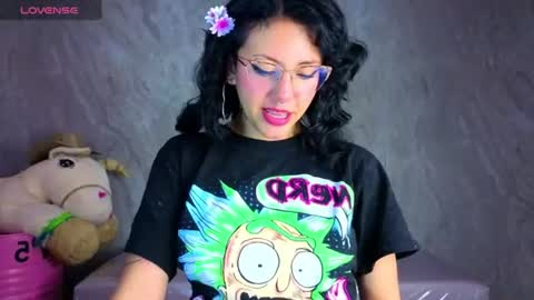 Snapshot of zoe_ch_ chatting on 07-30-26, 03:05 zoe_ch_ online show from 07-30-26, 03:05
