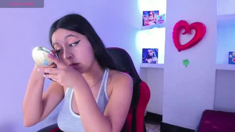 Z O E online show from 04-18-26, 08:31