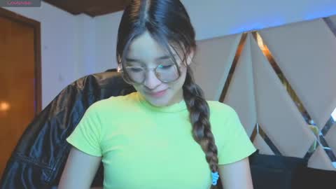 Snapshot of zoe_dear chatting on 06-03-26, 02:08 zoe_dear online show from 06-03-26, 02:08