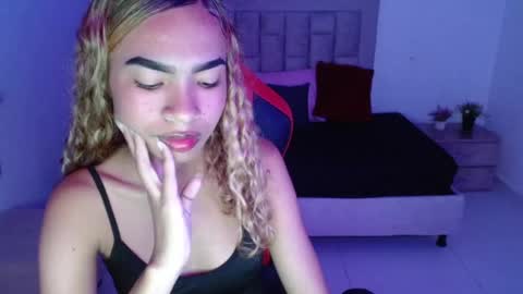 Snapshot of zoe_galli chatting on 10-03-25, 11:13 zoe_galli online show from 10-03-25, 11:13