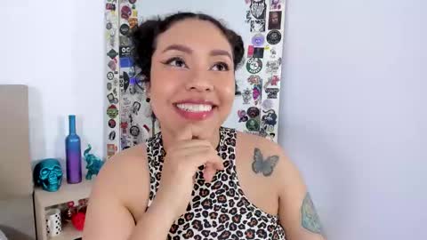 Zoe Gruber online show from 01-29-25, 04:36