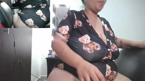 Snapshot of zoe_hotxxx chatting on 11-01-25, 02:46 zoe hotxxx online show from 11-01-25, 02:46