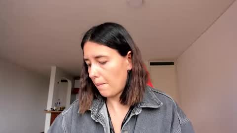 ZOE online show from 02-26-25, 07:27