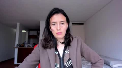 ZOE online show from 09-17-25, 10:33