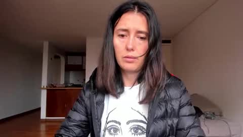 ZOE online show from 10-17-25, 08:33