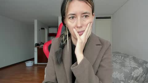 ZOE online show from 04-22-26, 09:05